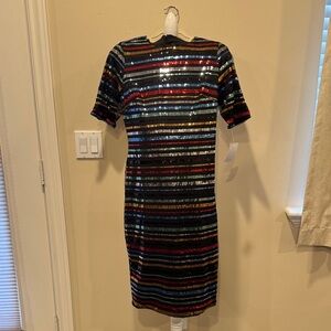 Wow! Flattering sequins dress